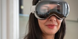 Lire la suite à propos de l’article Apple Vision Pro et audiovisuel : une nouvelle ère pour les créateurs de contenu